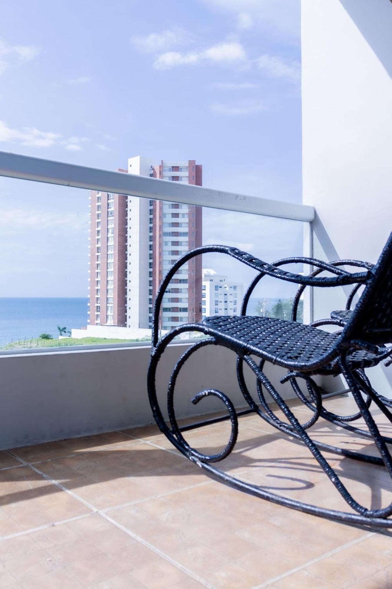 Hostal Antares Manta Exterior foto