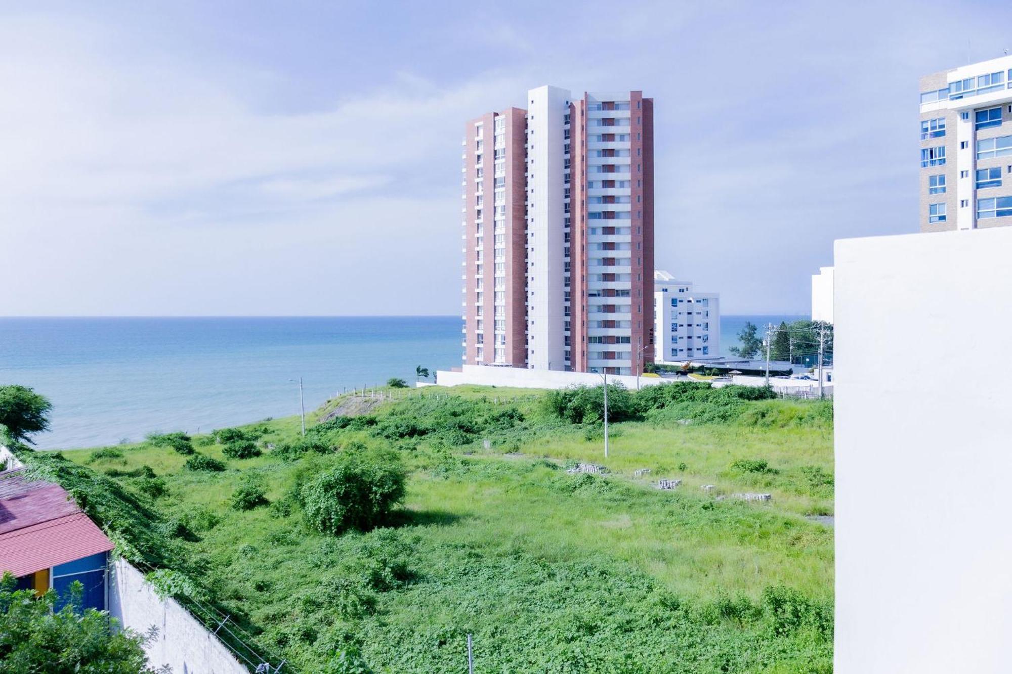Hostal Antares Manta Exterior foto